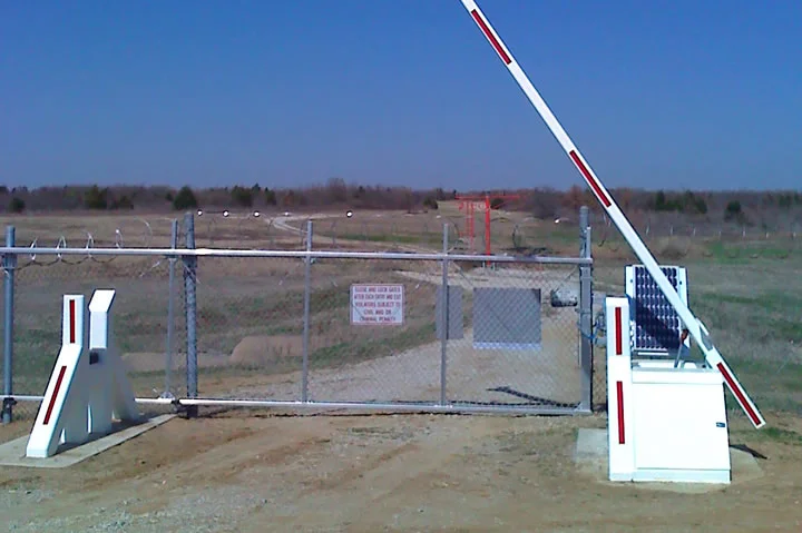 Barrier Arms Image 01